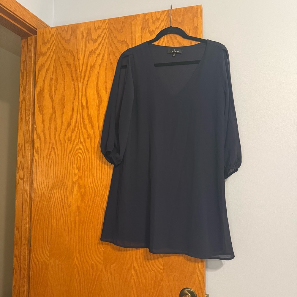 LULU’s navy blue dress